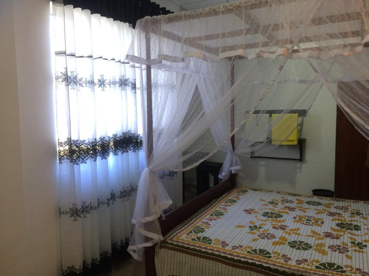 Hotel View Point Тисамахарама Екстериор снимка