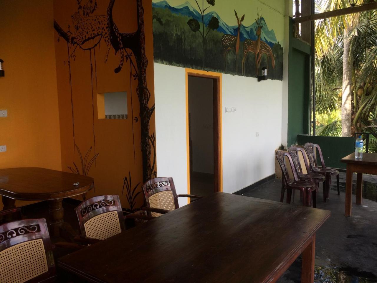 Hotel View Point Тисамахарама Екстериор снимка